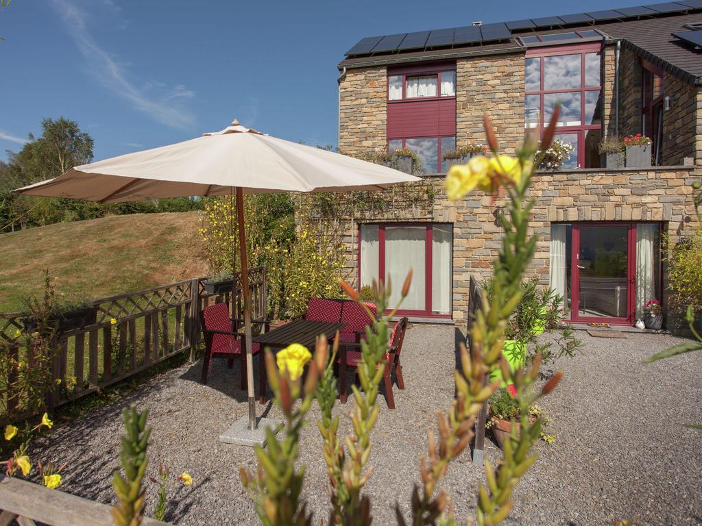 Cozy Apartment In Stoumont With Private Terrace Exterior foto